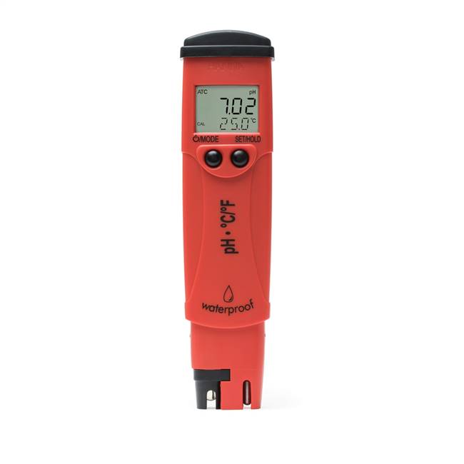 pH/Temperature Tester with 0.01 pH Resolution - pHep<sup>&reg;</sup>5